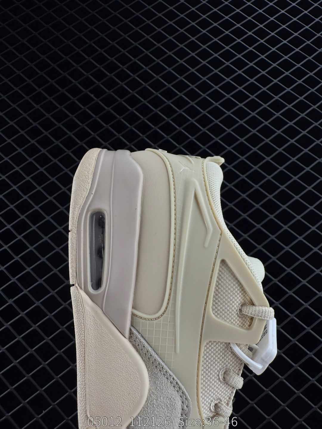 Nike Wmns Air Jordan 4 Retro RM